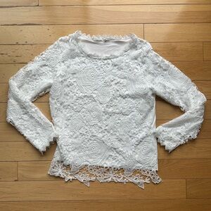 Elegant White Lace Women's Top